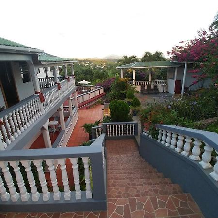 Classique International In Dominica Marigot Екстериор снимка