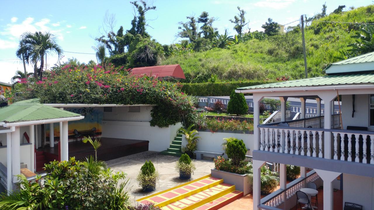 Classique International In Dominica Marigot Екстериор снимка
